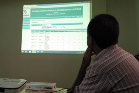 La Registraduría eligió mediante sorteo los 6.945 jurados de votación que prestarán su servicio durante las consultas en el Valle
