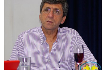 Óscar Iván Zuluaga habló en Buenaventura de las inversiones de EPSA en infraestructura eléctrica
