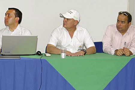 Lo más importante es que logren asociatividad los pescadores artesanales: Otto Polanco