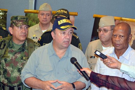 Ministro de Defensa presidió consejo de seguridad en Buenaventura