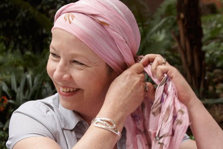 Henkel apoya a las mujeres con Cáncer