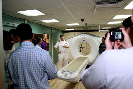 Llega el buque USNS Comfort en misión “Promesa Continua 2015”