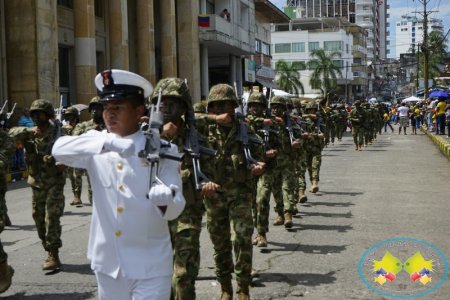 En Buenaventura también se realizó el desfile del Día de la Independencia de Colombia