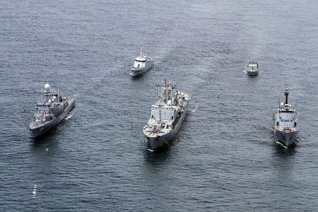 Unidades de la Armada Nacional celebraron su  aniversario