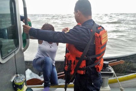 Rescatados 18 náufragos en costa nari&ntilde;ense
