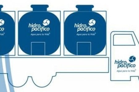 En carrotanque les están llevando agua a la comunidad de Zaragoza