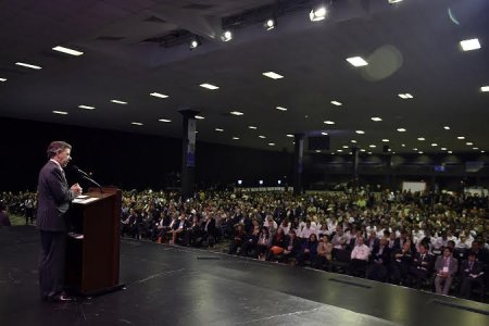 Presidente Santos pide a nuevos alcaldes y gobernadores coordinar y priorizar proyectos con el Gobierno Nacional