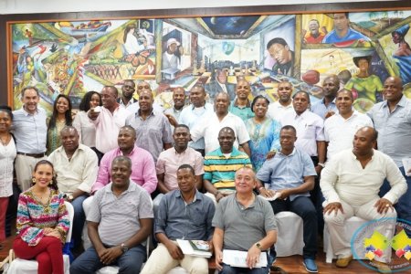 Encuentro de mandatarios electos de la región inició con un ciclo de conferencias en la Universidad del Pacífico