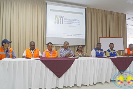 Trabajadores de TECSA lograron importantes acuerdos en convención colectiva firmada con la Sociedad Portuaria
