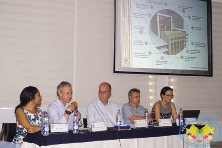 El Gerente General presentó el proyecto del nuevo Centro Cultural del Banco de la República en Buenaventura