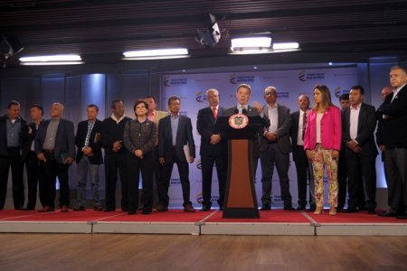 Aumento al salario de los profesores es el más alto en los últimos 10 a&ntilde;os: Gina Parody