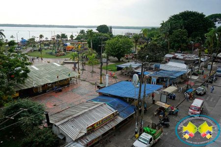 Alcalde Eliécer Arboleda Torres ofrece a vendedores del parque reubicación y apoyo a sus negocios con recursos económicos