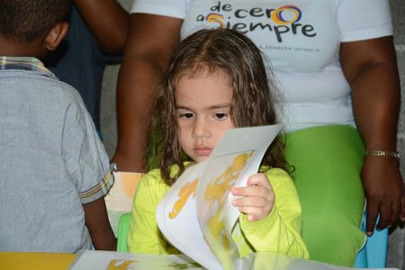 Dos salones de lectura infantil fueron inaugurados en el Distrito de Buenaventura