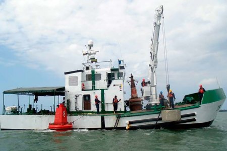DIMAR inició plan de mantenimiento a boyas en el pacífico colombiano