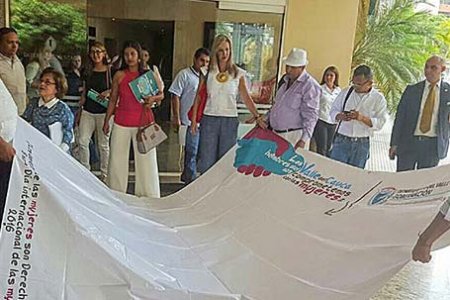 ¿En qué se comprometen los hombres con las mujeres en el Día Internacional de la Mujer?, Campa&ntilde;a Gobernación del Valle del Cauca