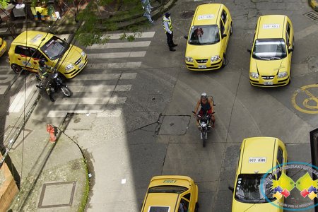 Alcalde escuchó peticiones del gremio de taxistas de Buenaventura