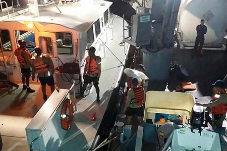 Llegó el ARC Golfo de Tribugá de la Armada Nacional con ayuda humanitaria para Ecuador