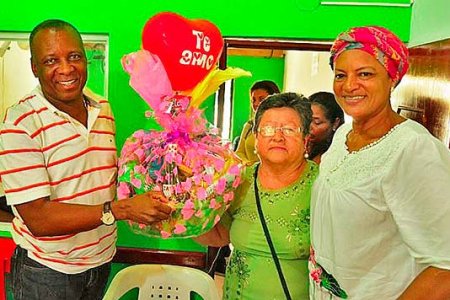 Alcalde Distrital y Gestora Social compartieron con las madres de Buenaventura