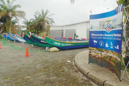 Dimar apoya a pescadores artesanales de Tumaco para que  formalicen su actividad