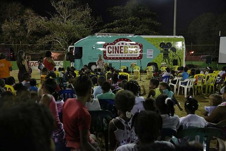 El Cine Bus llegó a Buenaventura