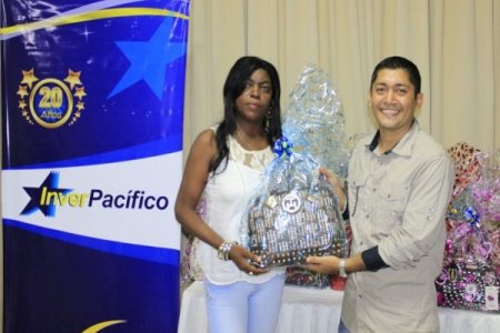 Gane Buenaventura celebró el día de las madres a 20 clientes que resultaron favorecidas mediante sorteo