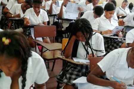 La Universidad del Pacífico capacita a 2.636 estudiantes de instituciones educativas para las pruebas Saber 11