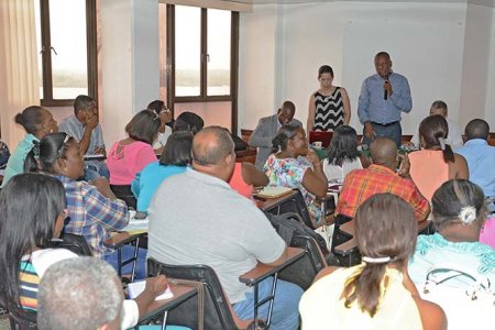 Tenemos que atender la educación de la zona rural: alcalde Eliécer Arboleda Torres