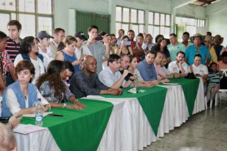 Gobierno logra acuerdos definitivos con las comunidades indígenas, campesinas y afrodescendientes