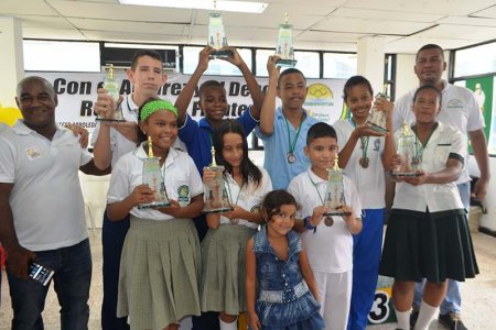 El deporte de ajedrez entregó las primeras medallas en los Juegos Intercolegiados