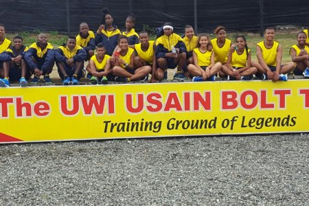Atletas bonaverenses participan de intercambio deportivo en Jamaica