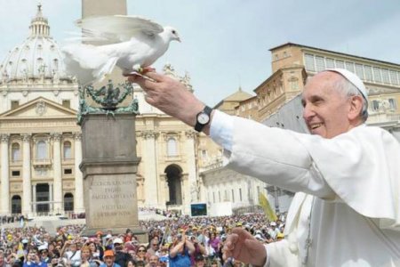Una Colombia en paz debe tener memoria, coraje y esperanza, afirma el Papa Francisco I