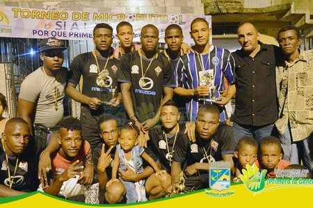 El Kennedy se coronó campeón de la copa Sí a la Paz