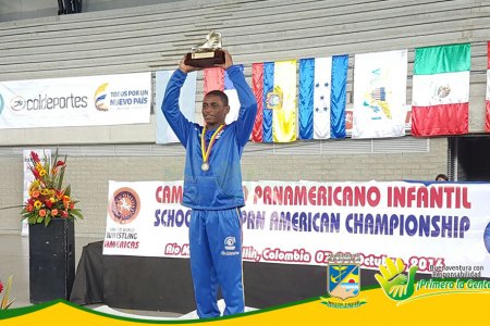 Joven bonaverense se coronó Campeón Panamericano en lucha Grecorromana