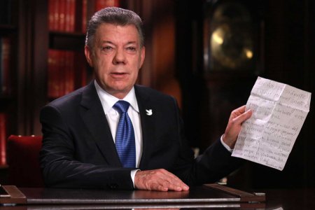 Anuncio de la instalación de la fase pública de negociaciones entre el Gobierno de Colombia y el ELN