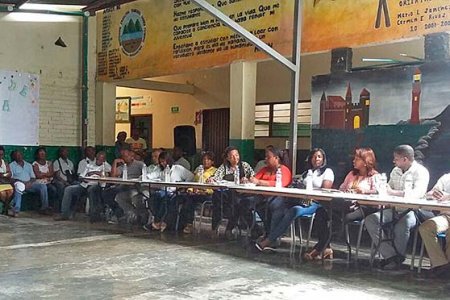 El Concejo Distrital asumió compromisos con la comunidad de Cisneros