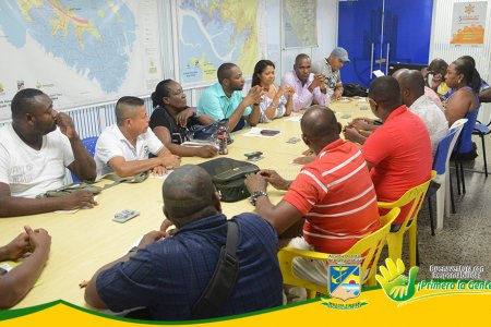 Alcaldes menores encargados se reunieron con miembros de la JAL de la localidad Pailón