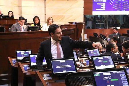 Senado refrendó Acuerdos de Paz entre Gobierno nacional y las Farc