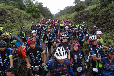 Armada Nacional realizó la travesía de bicicletas  Bahía Málaga - Cerro Bonguito 2016