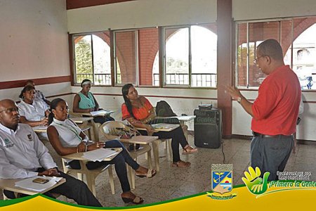 EPA realizó el primer taller para dise&ntilde;ar el Centro de Investigación y el Plan de Educación Ambiental del Distrito