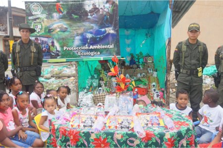 La Policía premió el pesebre navide&ntilde;o más ecológico de Buenaventura