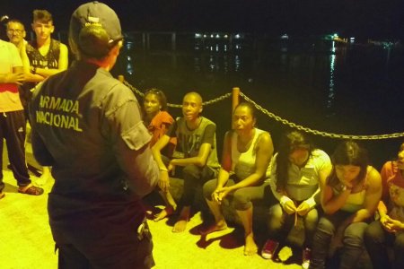 La Armada Nacional rescató 34 náufragos y continúa en la búsqueda de una persona en el pacífico chocoano