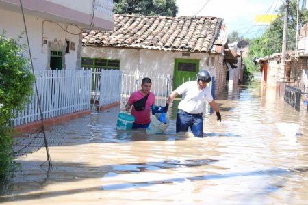 Secretaría de Gestión del Riesgo del  Valle atiende damnificados  por desbordamiento  del Río Cauca