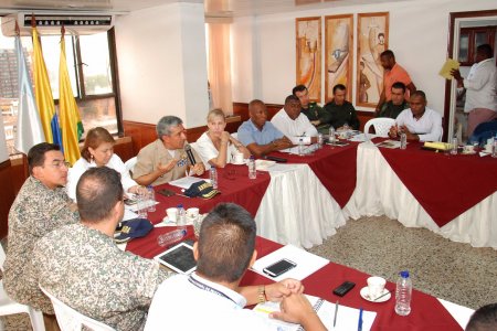 Autoridades verificarán desplazamiento de comunidades limítrofes entre Buenaventura y Chocó