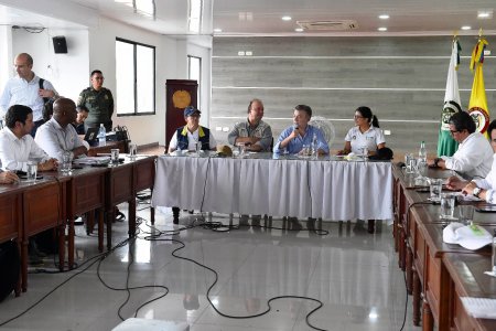 Gobierno abre centros de recepción de donaciones en especies con listado específico de productos