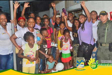 Con caravana la Administración Distrital celebró el Día de la Ni&ntilde;ez
