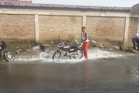 Se presentó un da&ntilde;o en tubería matriz de agua potable en el sector del antiguo retén
