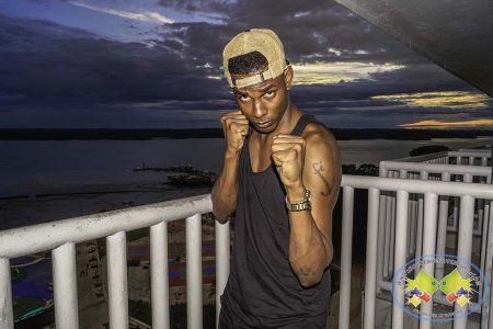 El bonaverense Jarlin Martínez es el protagonista de la serie Pambelé que se estrena el 10 de julio de 2017