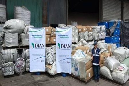 La DIAN incautó contrabando en Buenaventura