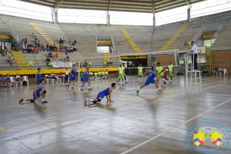 Las selecciones de voleibol femenino y masculino de Buenaventura clasificaron a Juegos Departamentales