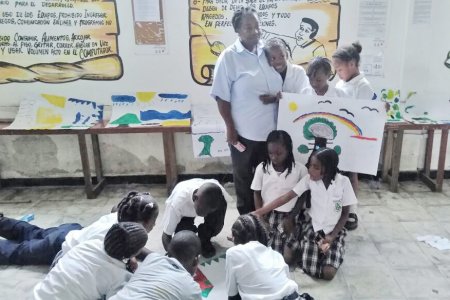 En Día de la Biodiversidad, estudiantes aprenden como proteger al jaguar